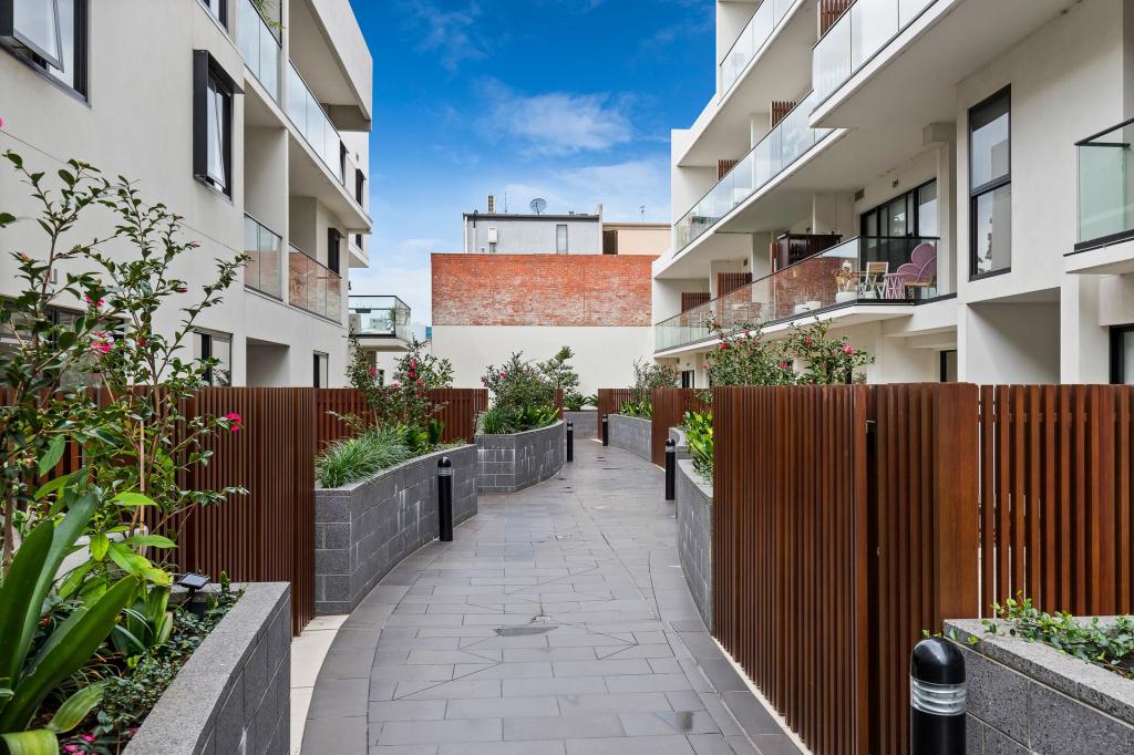 33/8 GARFIELD ST, RICHMOND, VIC 3121