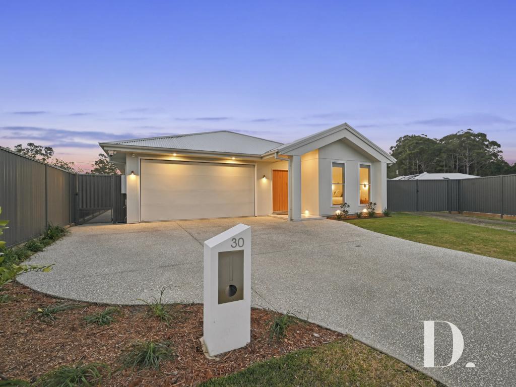 30 Grouper Cres, Moonee Beach, NSW 2450