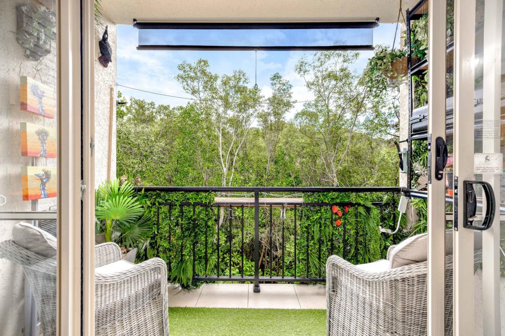 1728/2-10 Greenslopes St, Cairns North, QLD 4870