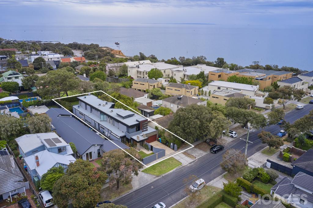 12 Red Bluff St, Black Rock, VIC 3193