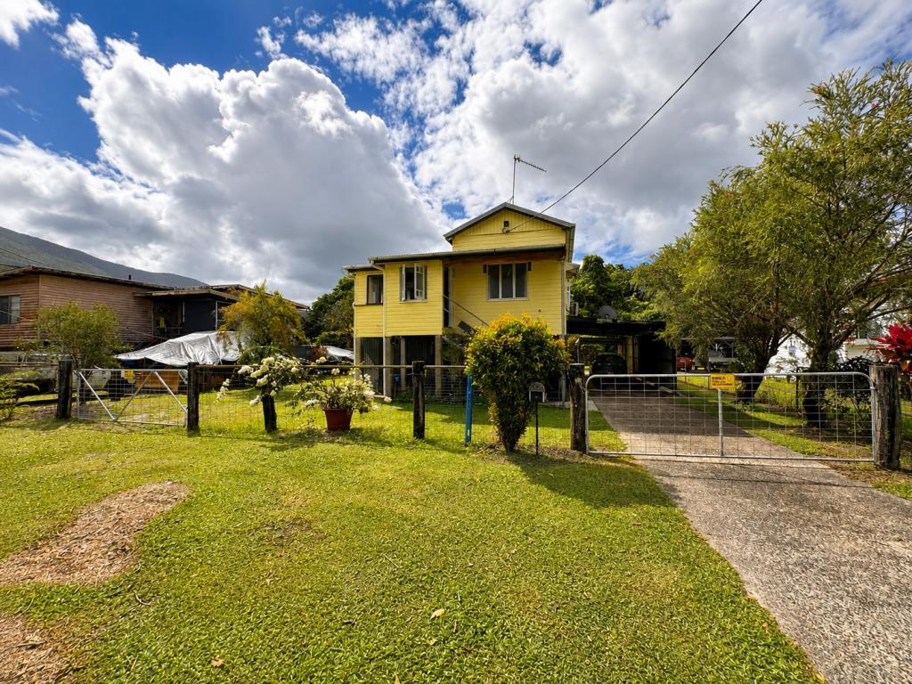 18 Trower St, Tully, QLD 4854