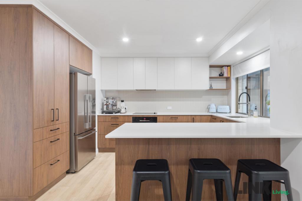 104 Donnington St, Carindale, QLD 4152