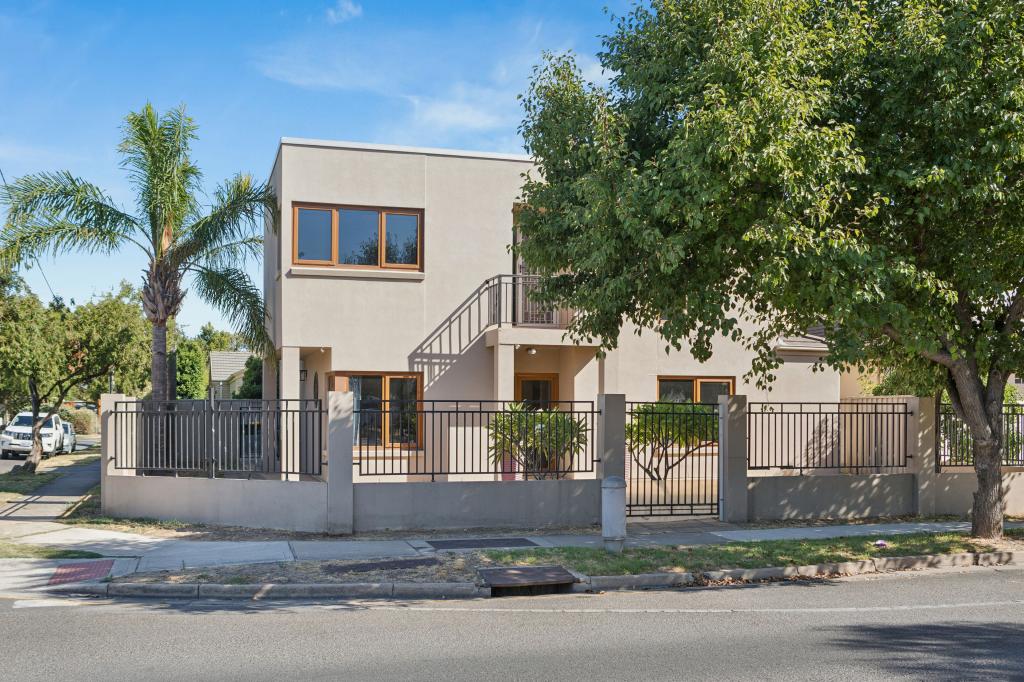 31 Winston Cres, West Beach, SA 5024