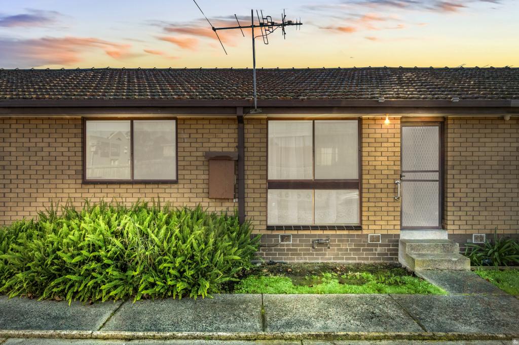 2/115 HIGH ST, THOMASTOWN, VIC 3074