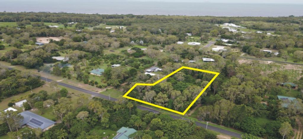  Forrest Dr, Forrest Beach, QLD 4850