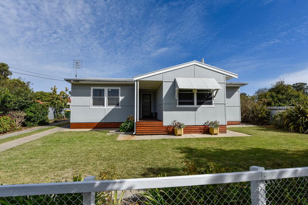 16 Ash Gr, Lucindale, SA 5272