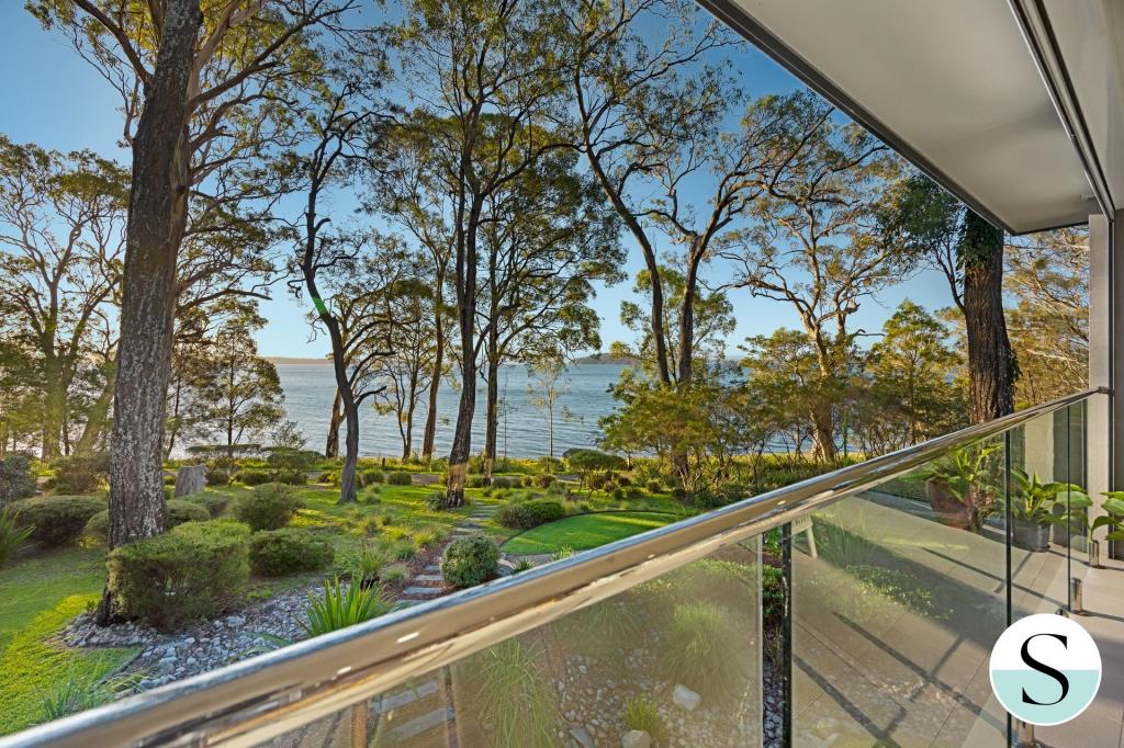 39 Lake Point Way, Murrays Beach, NSW 2281