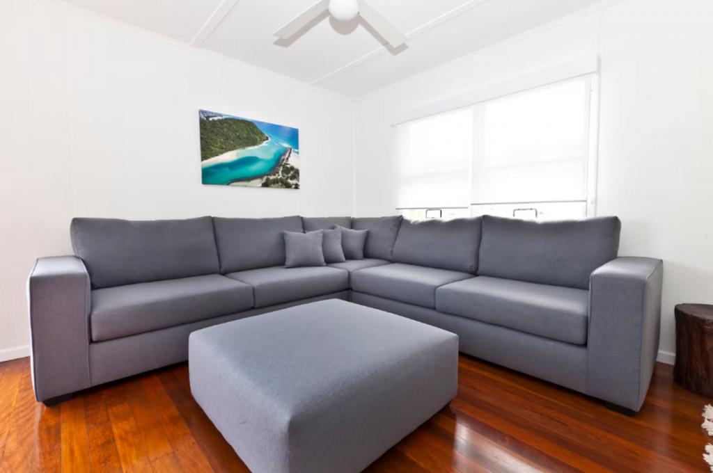 15 Bunyip St, Burleigh Heads, QLD 4220
