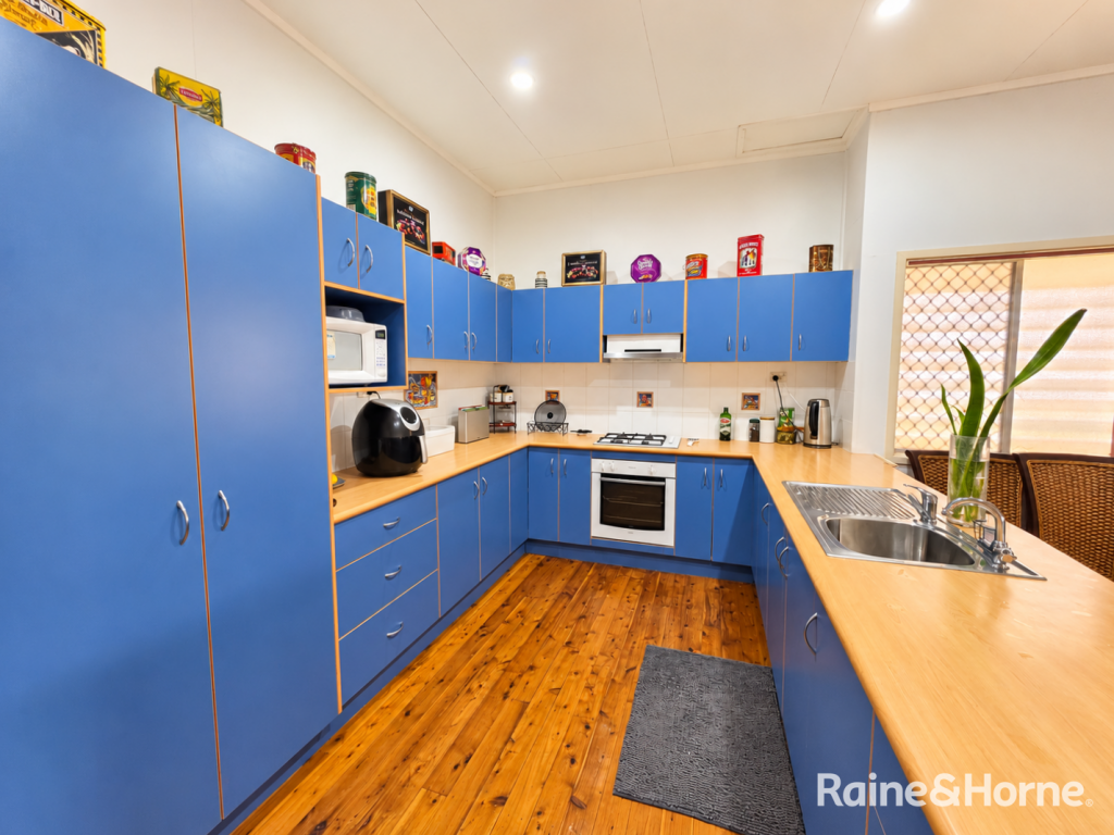 23 George St, Inglewood, QLD 4387