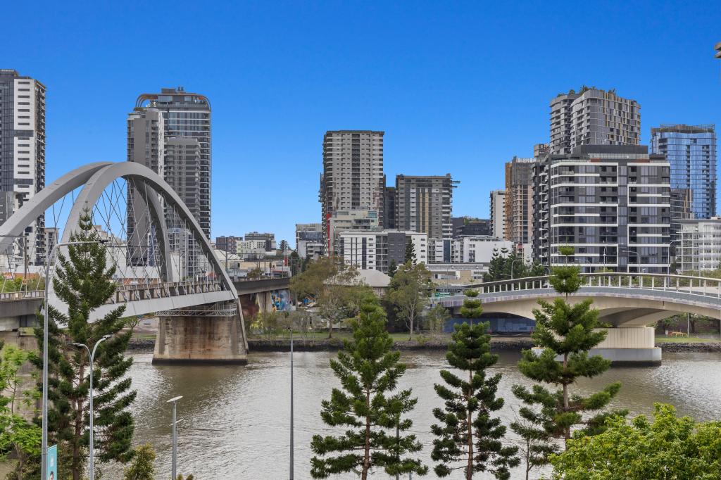 2303/92 Quay St, Brisbane City, QLD 4000