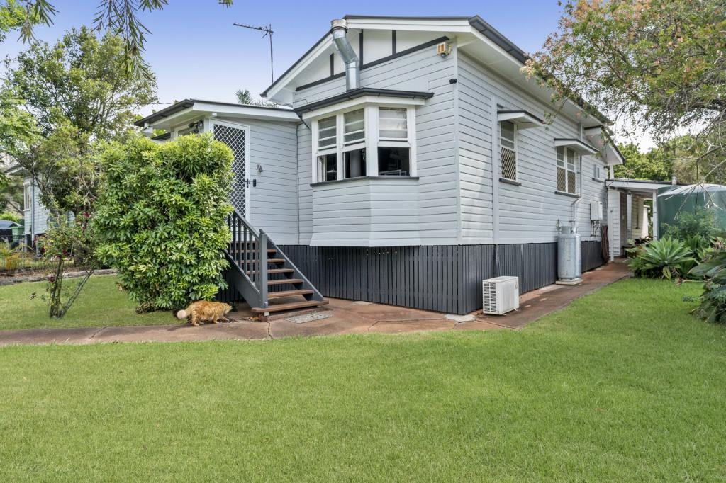 17 Whichello St, Newtown, QLD 4350