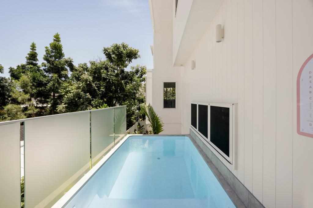 2/79 Beach Pde, Maroochydore, QLD 4558