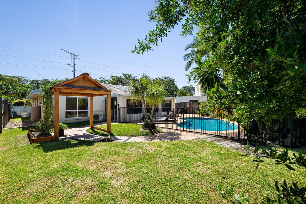 53 Mountain Creek Rd, Mountain Creek, QLD 4557