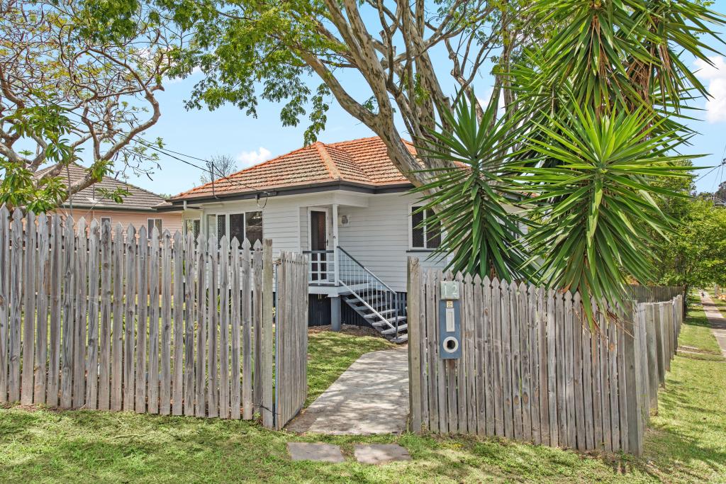 12 Namoi St, Stafford, QLD 4053