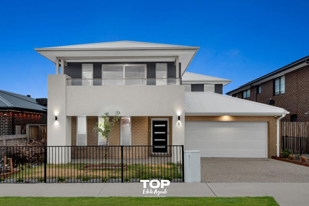 5 Walsdorf St, Clyde North, VIC 3978