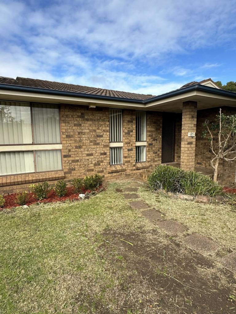 61 Aminya Cres, Bradbury, NSW 2560