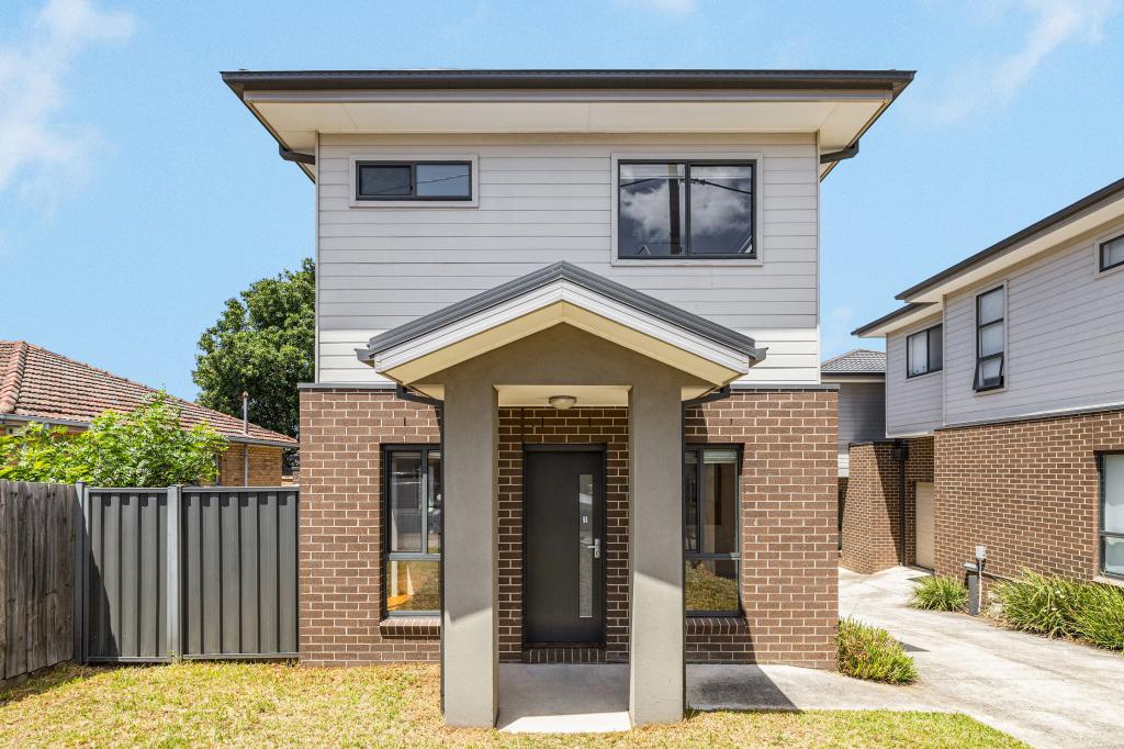 1/451 GAFFNEY ST, PASCOE VALE, VIC 3044