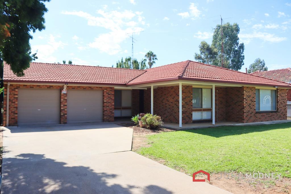 45 Hebden St, Lockhart, NSW 2656
