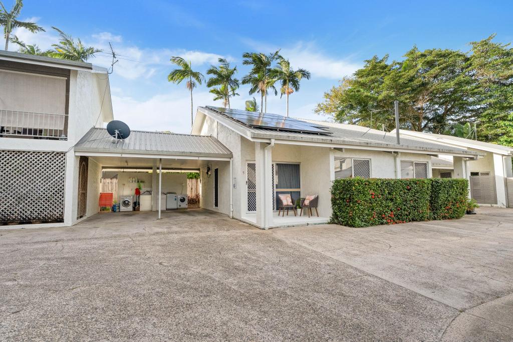 5/6 Crathern Cl, Edge Hill, QLD 4870