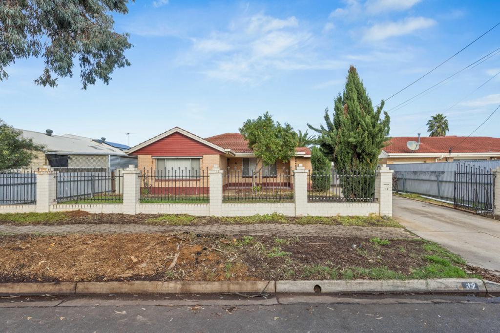 12 Mitchell St, Parafield Gardens, SA 5107