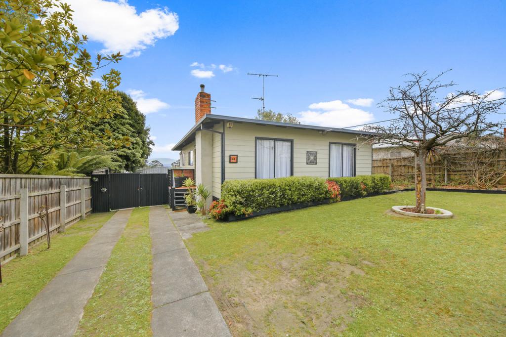 44 Margaret St, Moe, VIC 3825