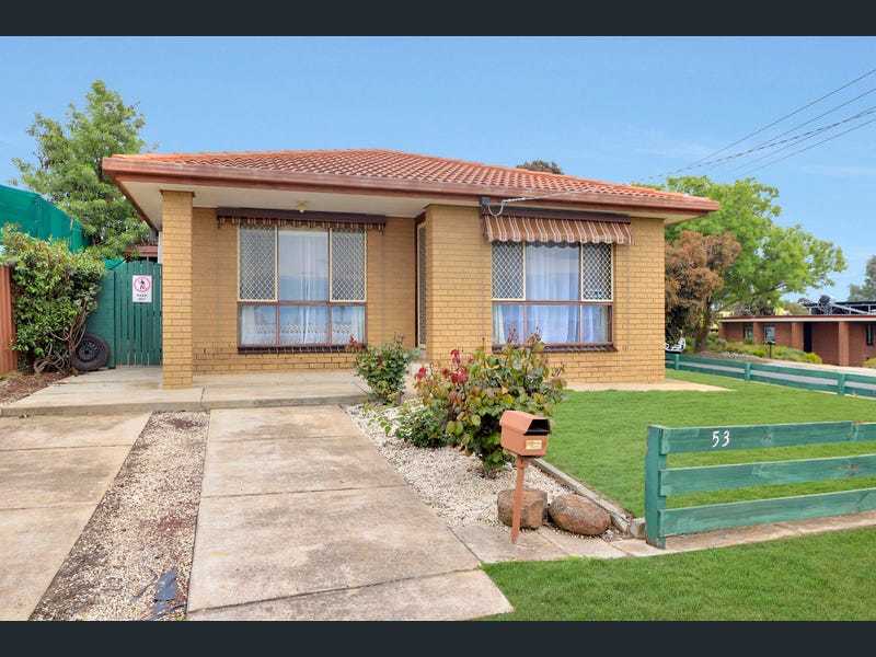 53 Wade St, Golden Square, VIC 3555