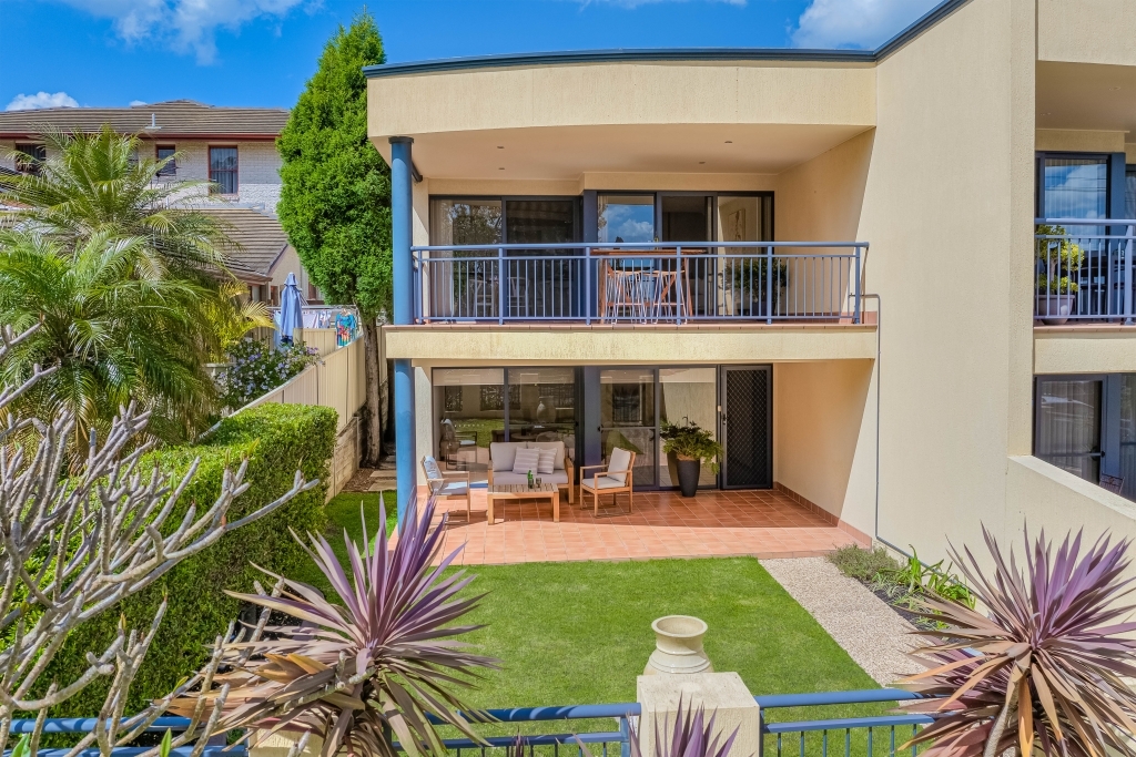 2/52 Allambee Pl, Valentine, NSW 2280