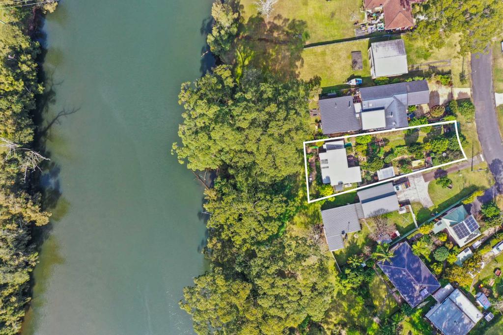 24 Anglers Pde, Fishermans Paradise, NSW 2539