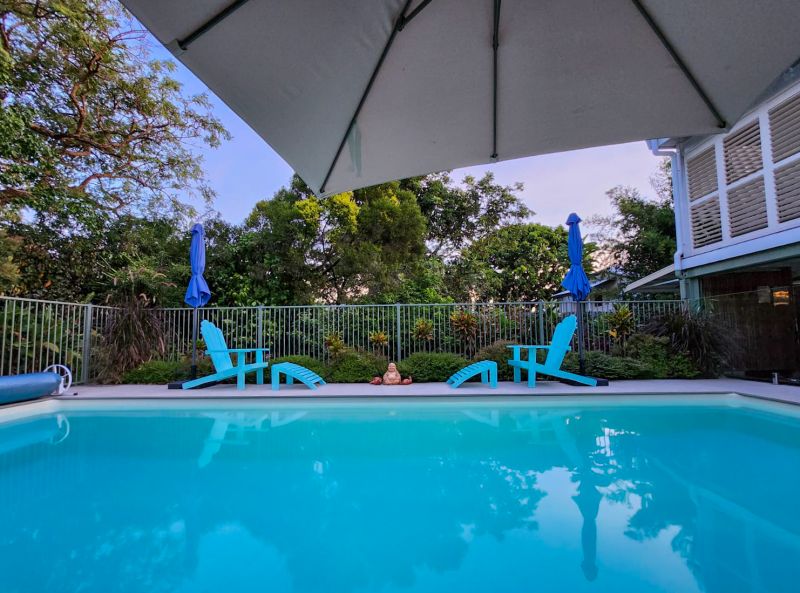 9 Henry St, West End, QLD 4810