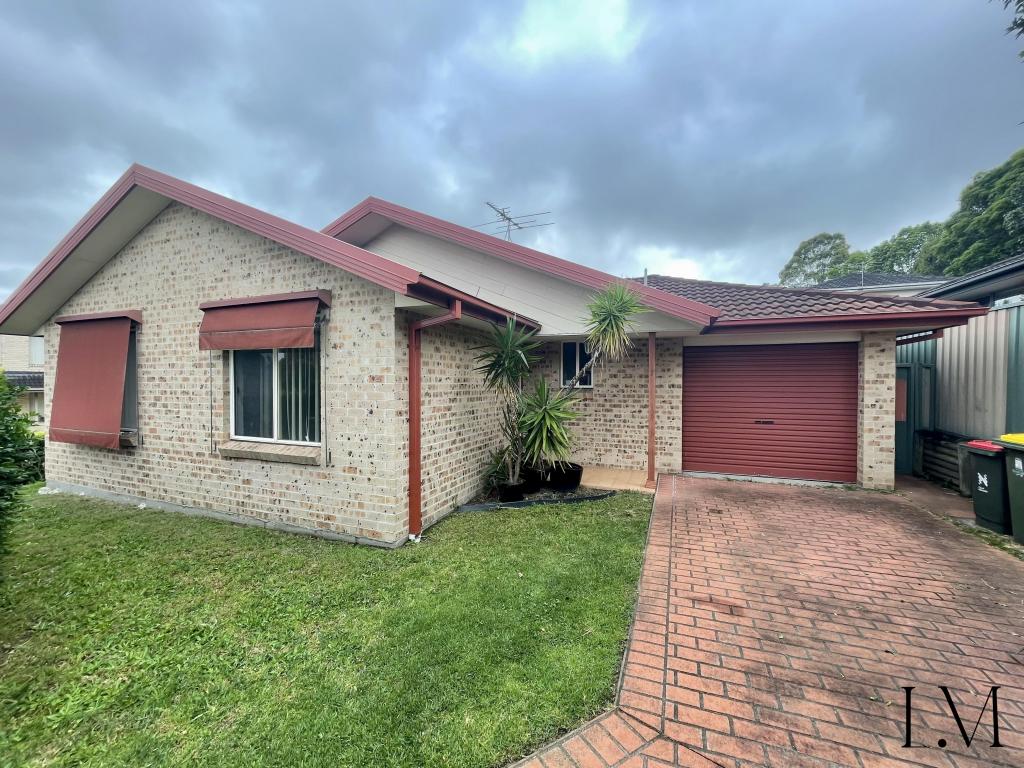 7/4 ANGOPHORA DR, WARABROOK, NSW 2304