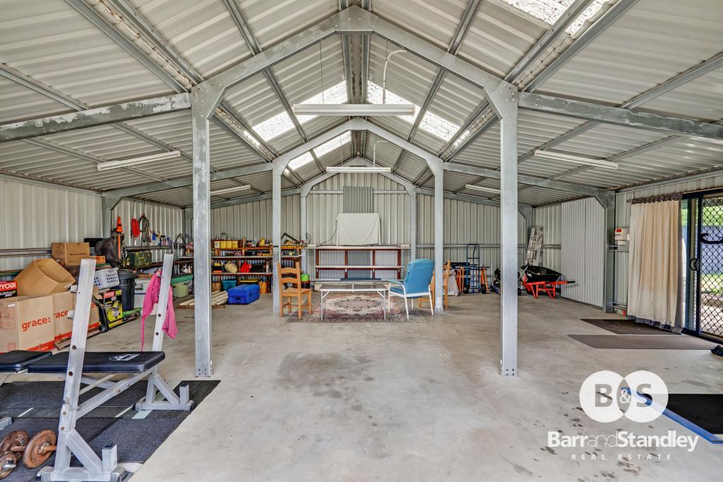 42 Deakin St, Collie, WA 6225