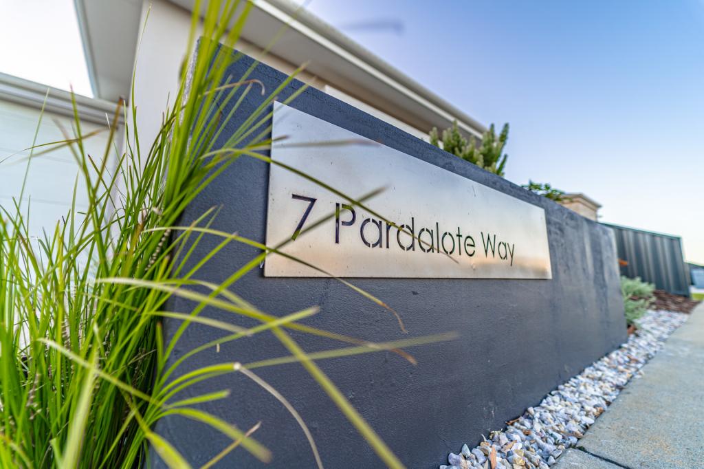 7 Pardalote Way, Erskine, WA 6210