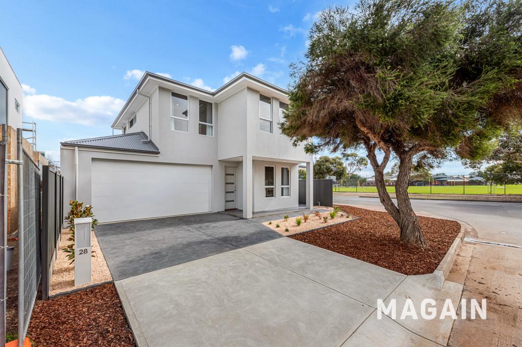28 FIRST AVE, MOANA, SA 5169