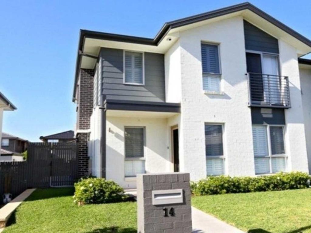 14 Truscott Ave, Middleton Grange, NSW 2171