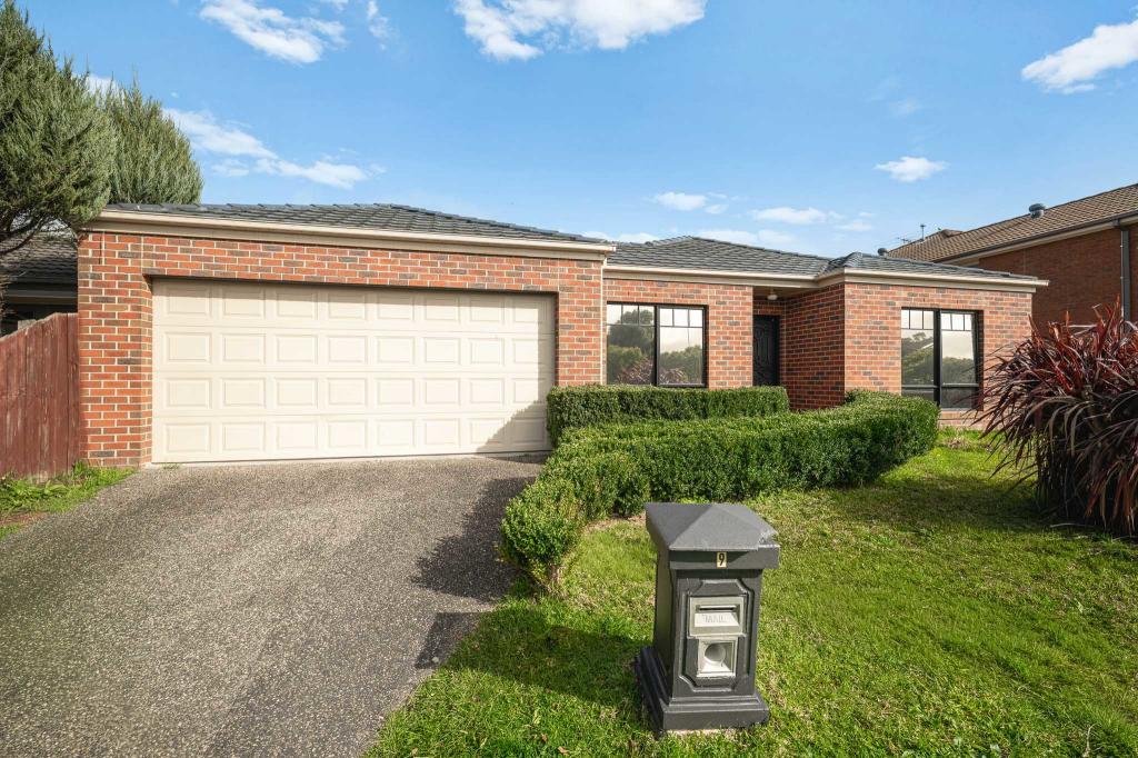 9 Orsino Pl, Berwick, VIC 3806