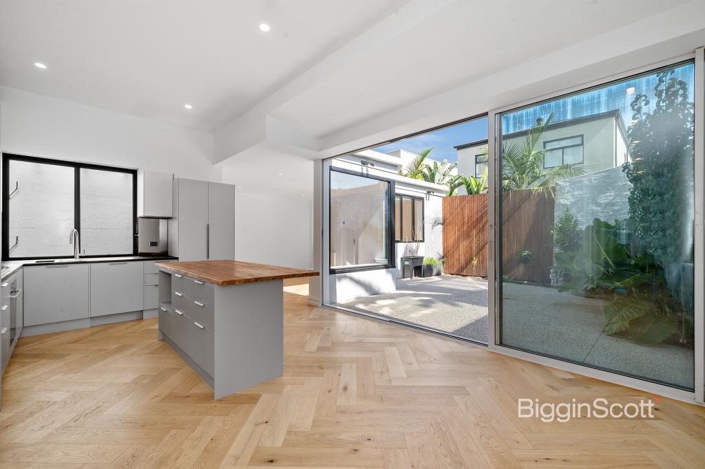 84 DUKE ST, RICHMOND, VIC 3121