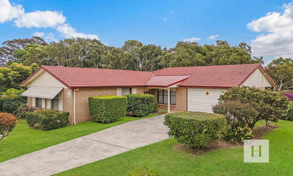 1 KOALA CL, NORAH HEAD, NSW 2263