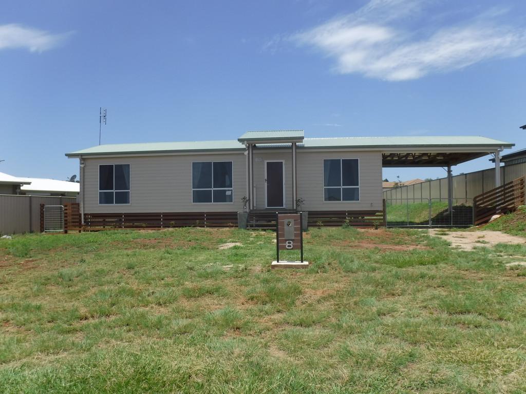 8 Casuarina St, Kingaroy, QLD 4610
