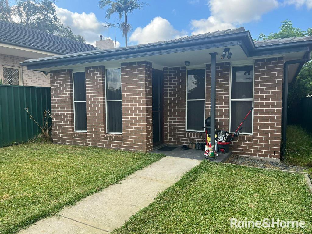 10a Kitson Pl, Minto, NSW 2566