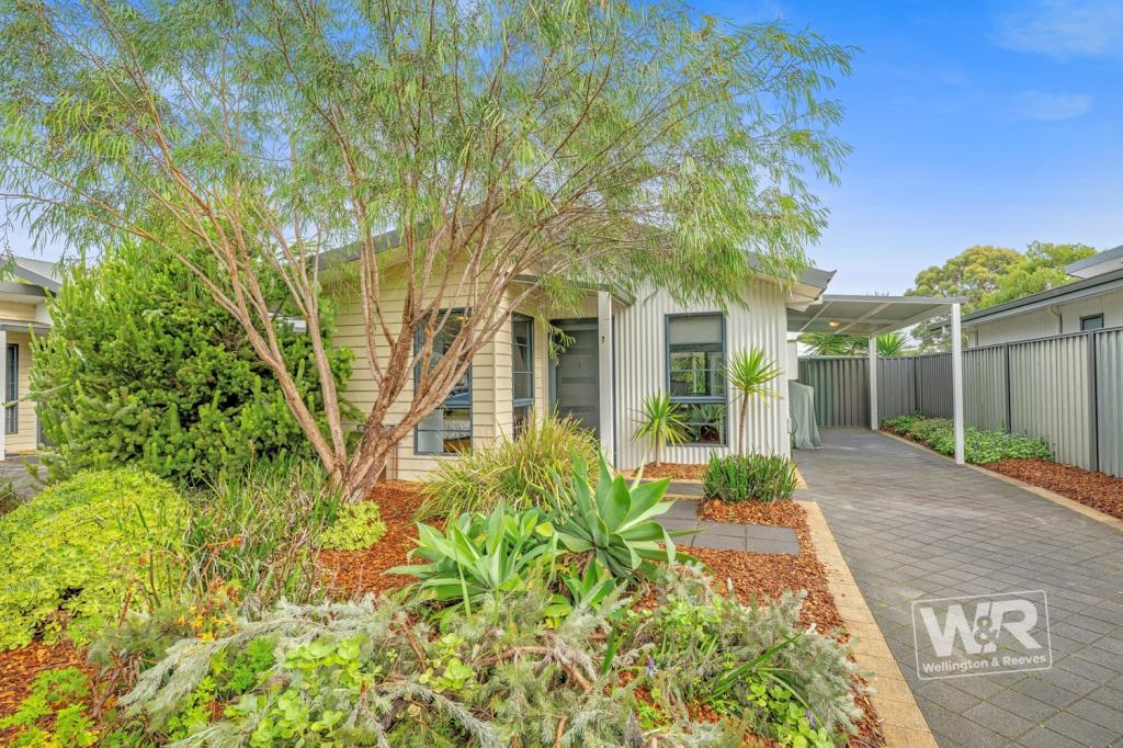 7/18 Queen St, Little Grove, WA 6330