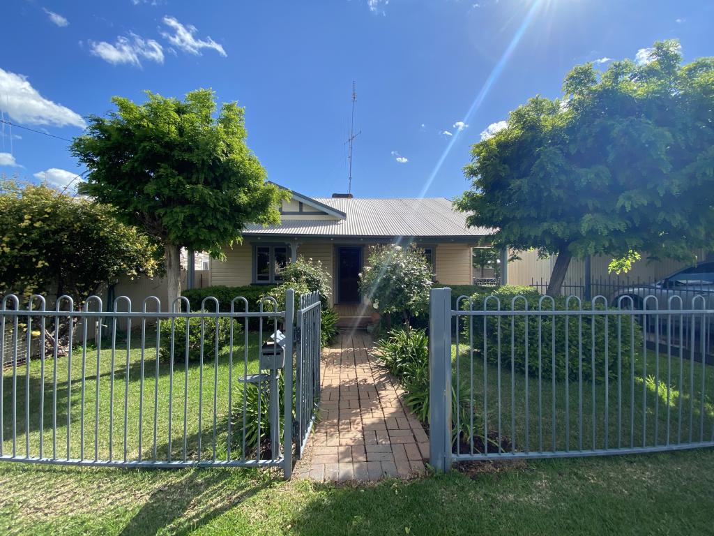 52 Grenfell St, Forbes, NSW 2871