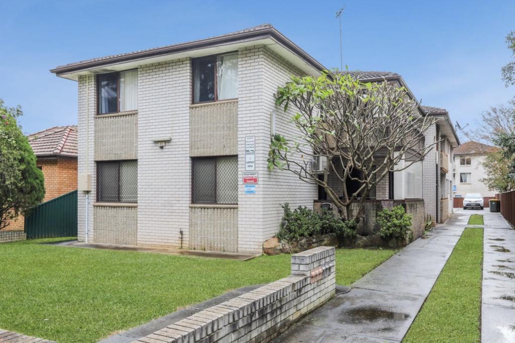 6/11 Ulverstone St, Fairfield, NSW 2165