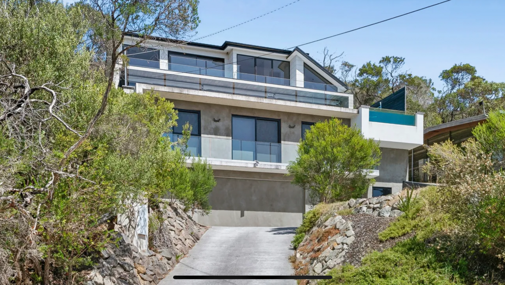 5 Bass St, Mccrae, VIC 3938