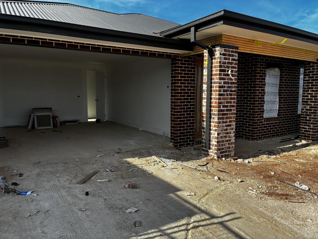 Contact agent for address, THORNHILL PARK, VIC 3335