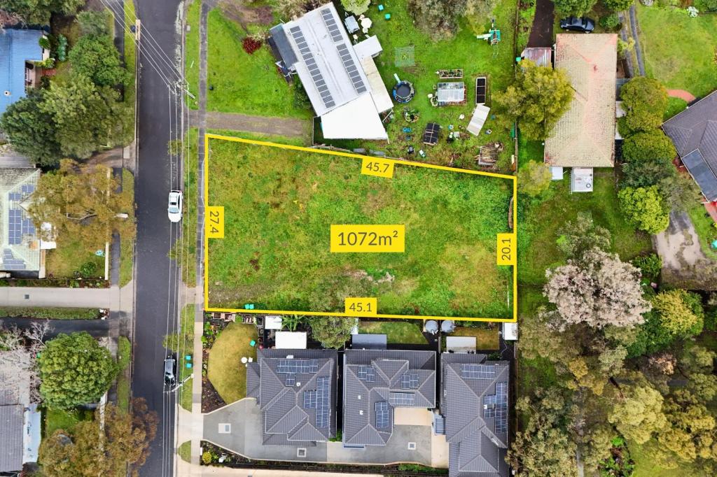 3 VIVIENNE AVE, BORONIA, VIC 3155