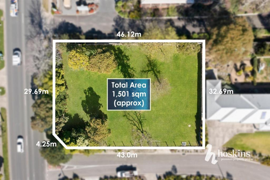 1 Rouseglen Ct, Ringwood North, VIC 3134