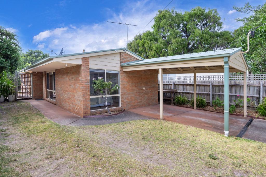 149 Eighth Ave, Rosebud, VIC 3939