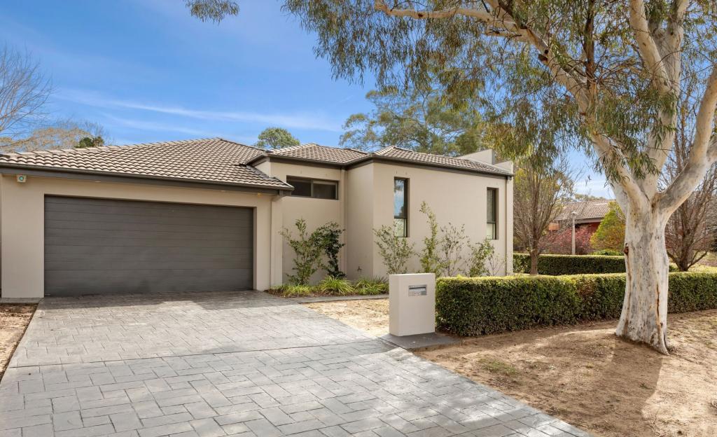 2a Thomson St, Chifley, ACT 2606