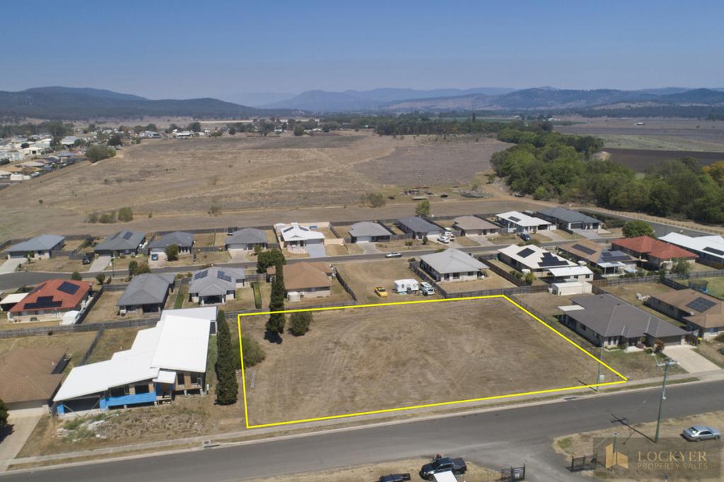 LOT 220 HAYES ST, LAIDLEY, QLD 4341