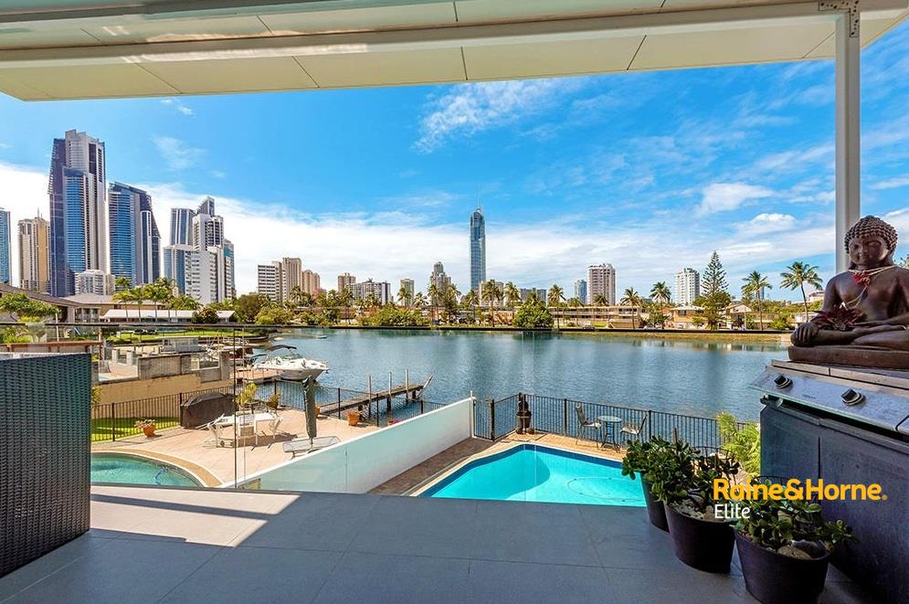 2/33 Sunrise Bvd, Surfers Paradise, QLD 4217